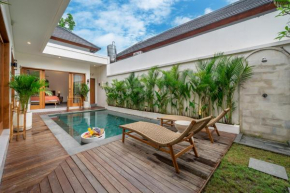 Exclusive Luxury Villa with Pool - Your Private Oasis Steps from the City Center!